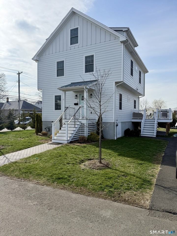 12 Sandy Way - Photo 2 of 33