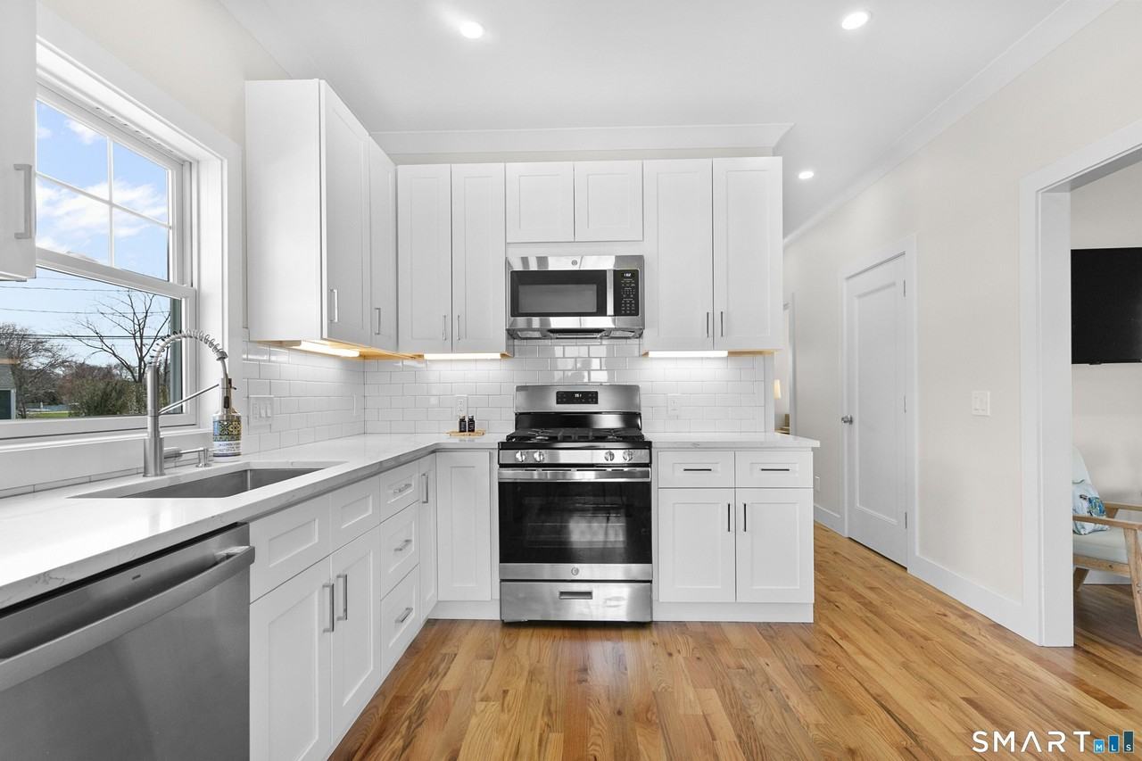 12 Sandy Way - Photo 6 of 33