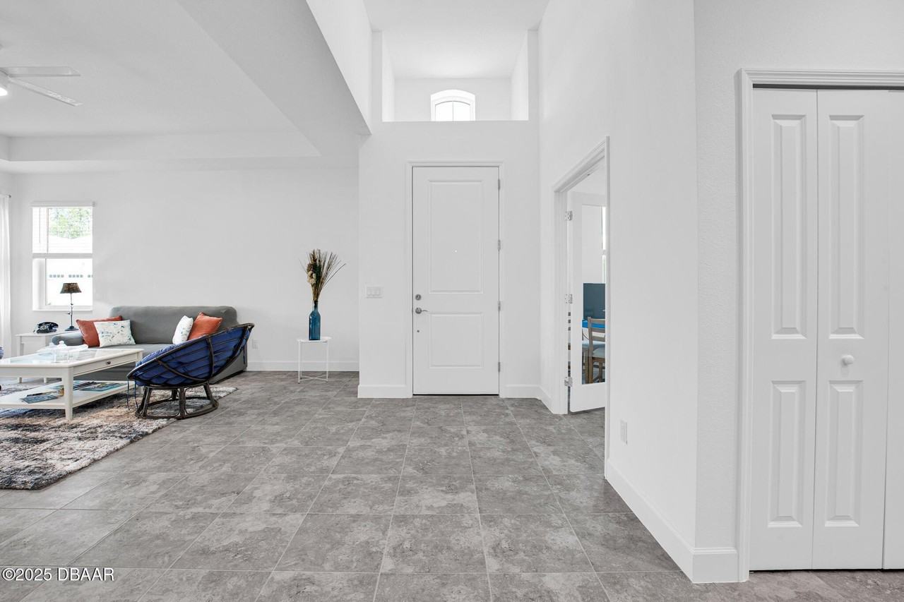 913 Bama Breeze Dr - Photo 6 of 50