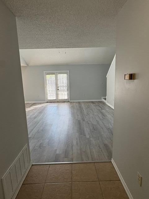 1123 Northview Dr - Photo 7 of 26
