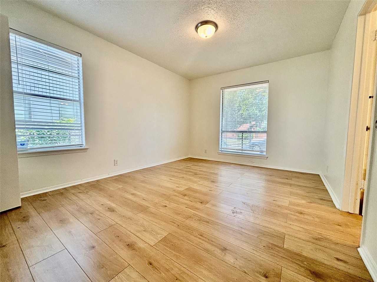 1708 Pennsylvania Ave - Photo 6 of 16