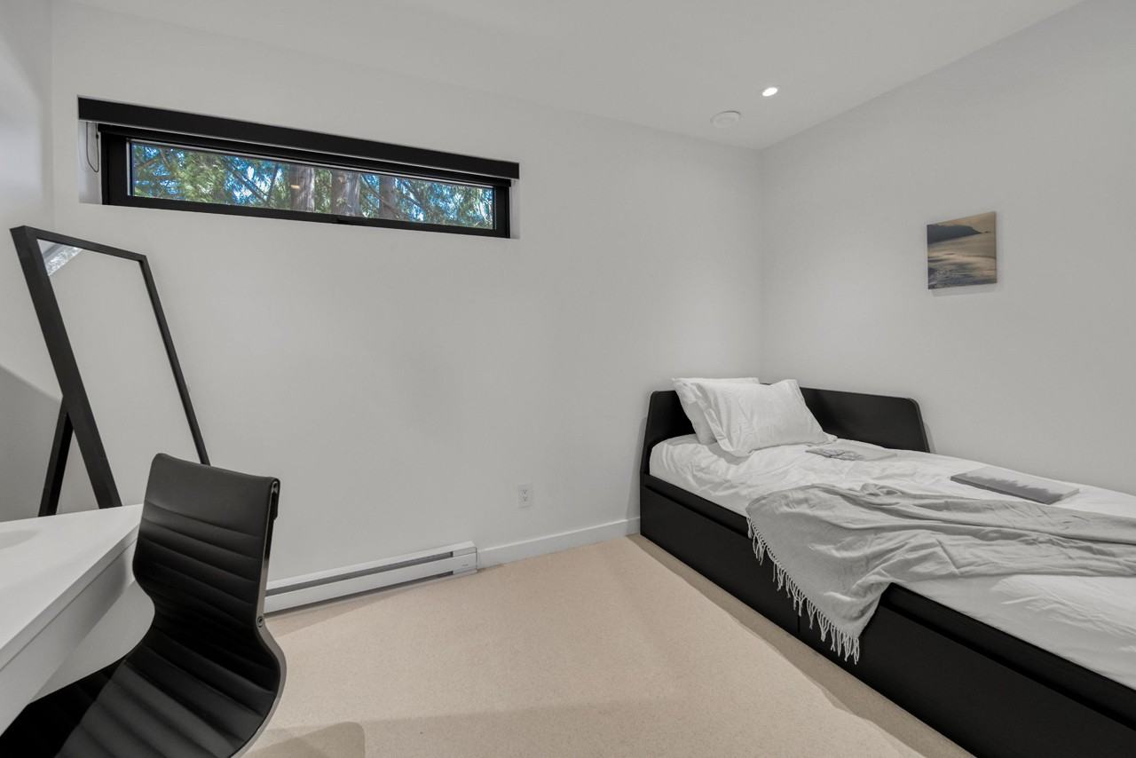 Wallace St - Photo 2 of 6