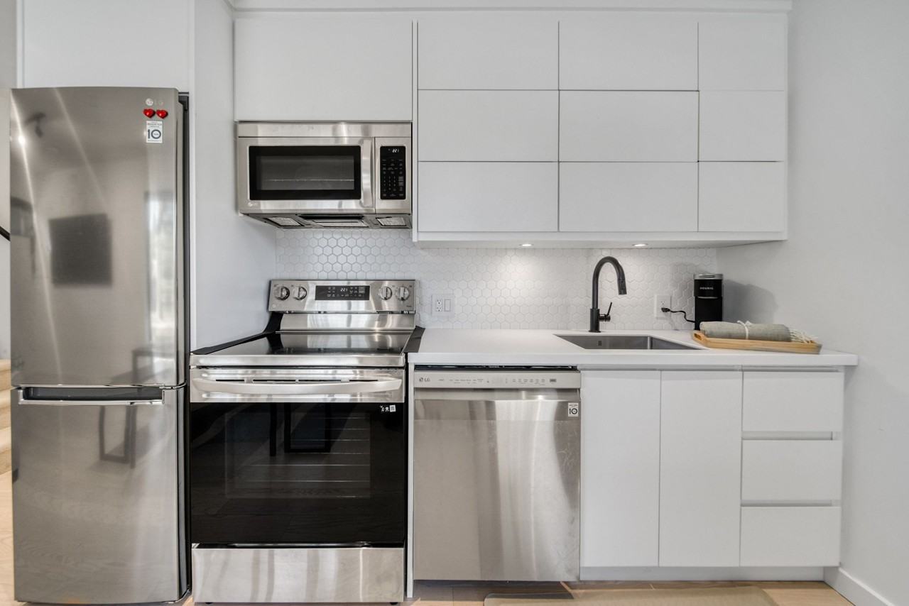 Wallace St - Photo 5 of 6