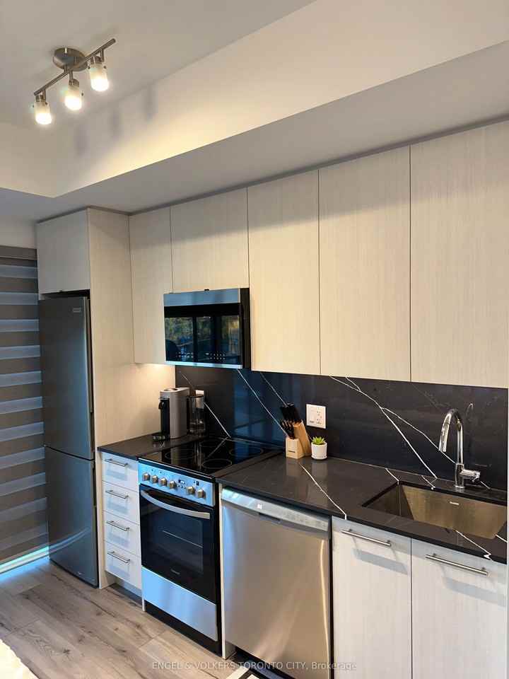 851 Sheppard W Avenue 39 - Photo 4 of 17