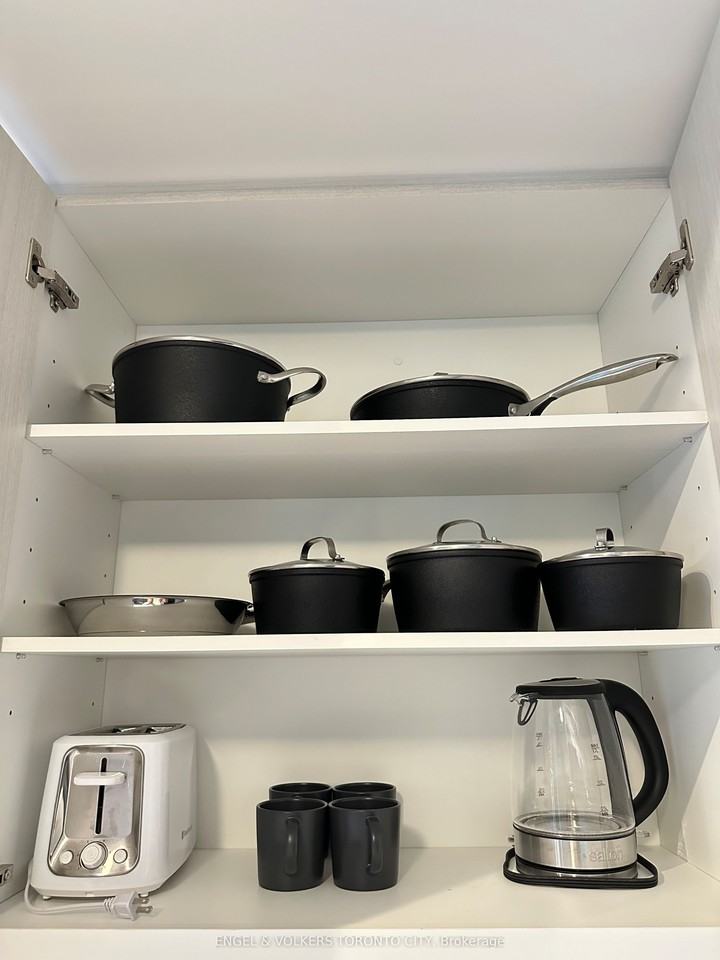 851 Sheppard W Avenue 39 - Photo 6 of 17