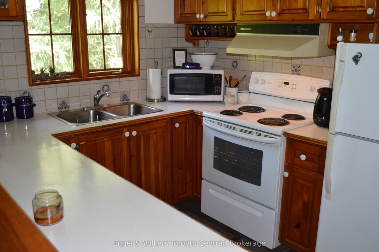 103 Nordic Rd - Photo 5 of 46