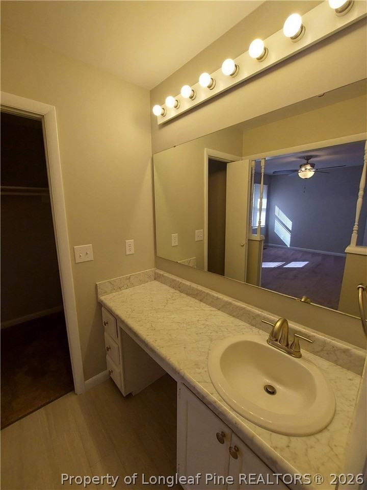 6701 Vaughn Rd - Photo 6 of 13