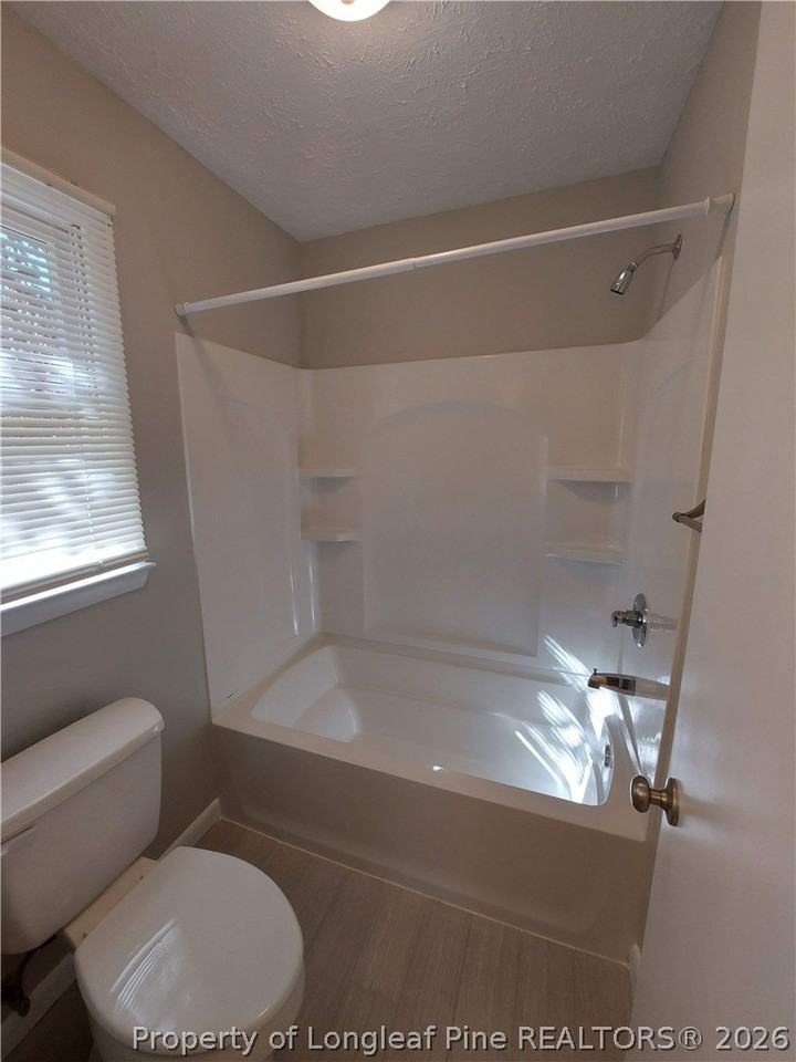 6701 Vaughn Rd - Photo 7 of 13