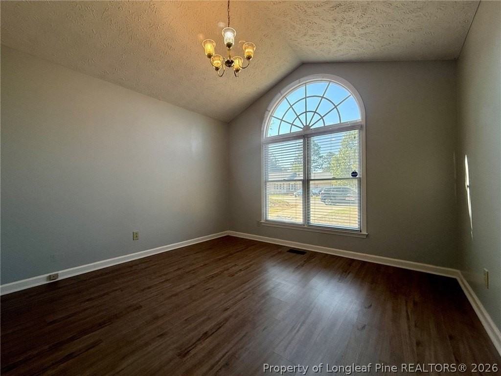 7136 Kearny Ave - Photo 5 of 20