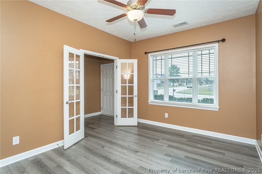 4032 Newgate St - Photo 5 of 42