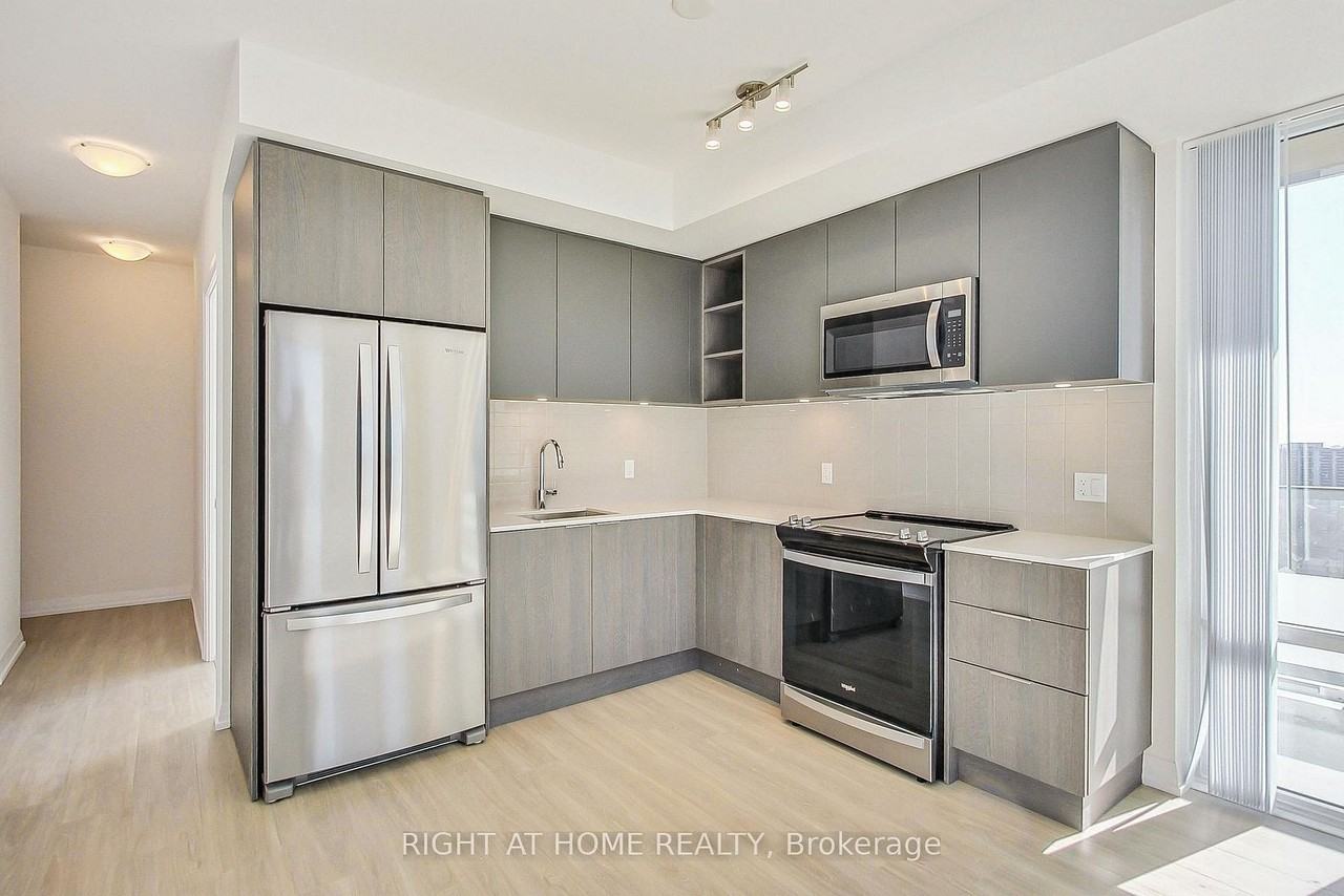 50 Dunfield Avenue #2113 - Photo 2 of 12