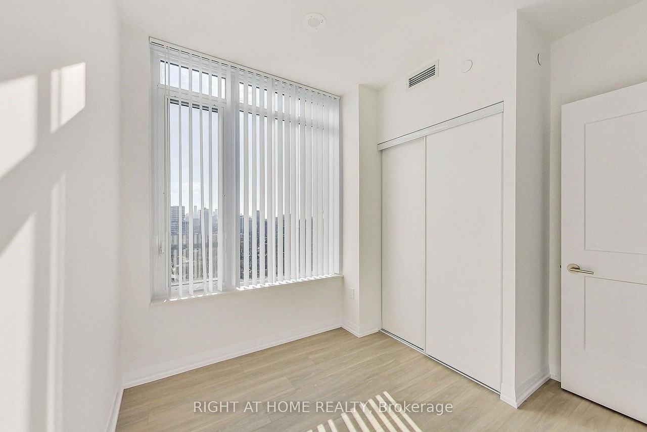 50 Dunfield Avenue #2113 - Photo 3 of 12