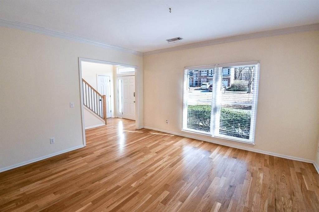 1865 Oak Tree Holw - Photo 4 of 38