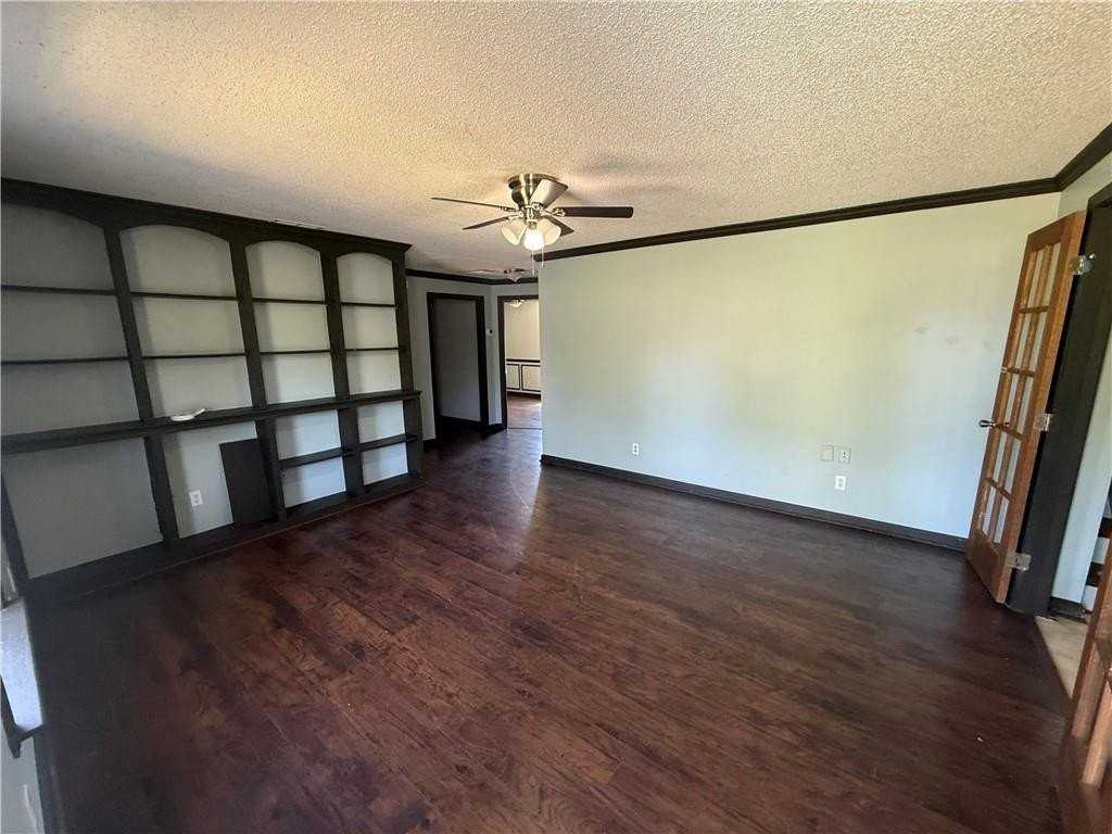 4861 Hopewell Church Rd - Photo 2 of 14