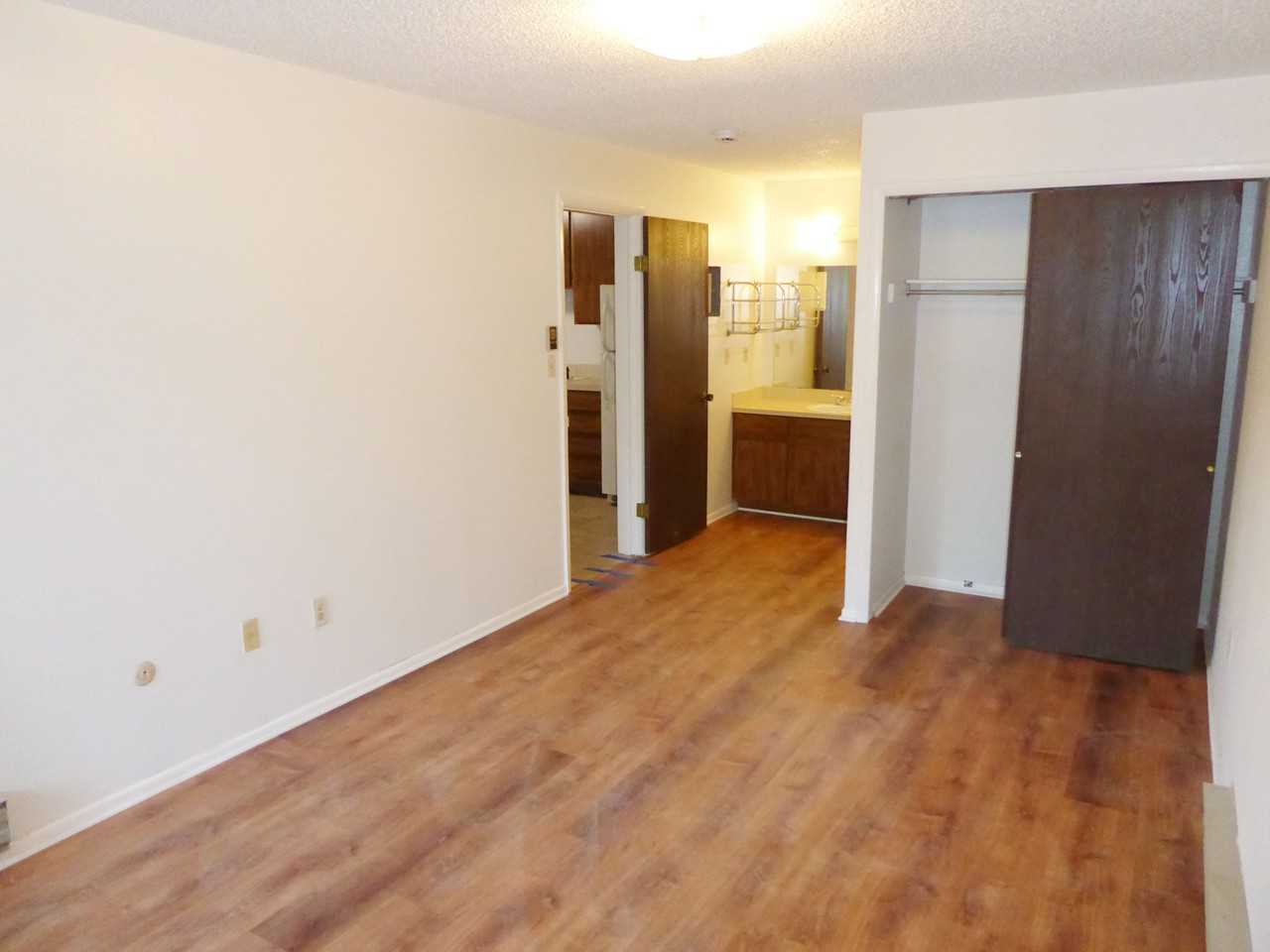 1118 City Park Ave ##126 - Photo 5 of 8