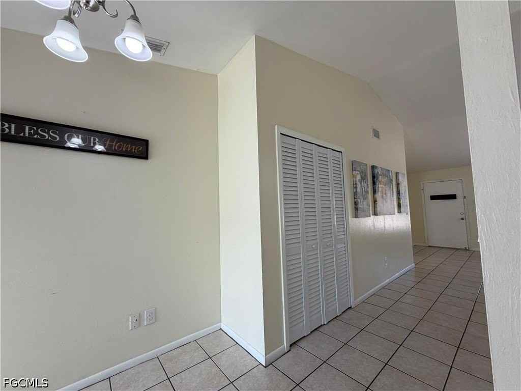 4515 Douglas Ln - Photo 4 of 24