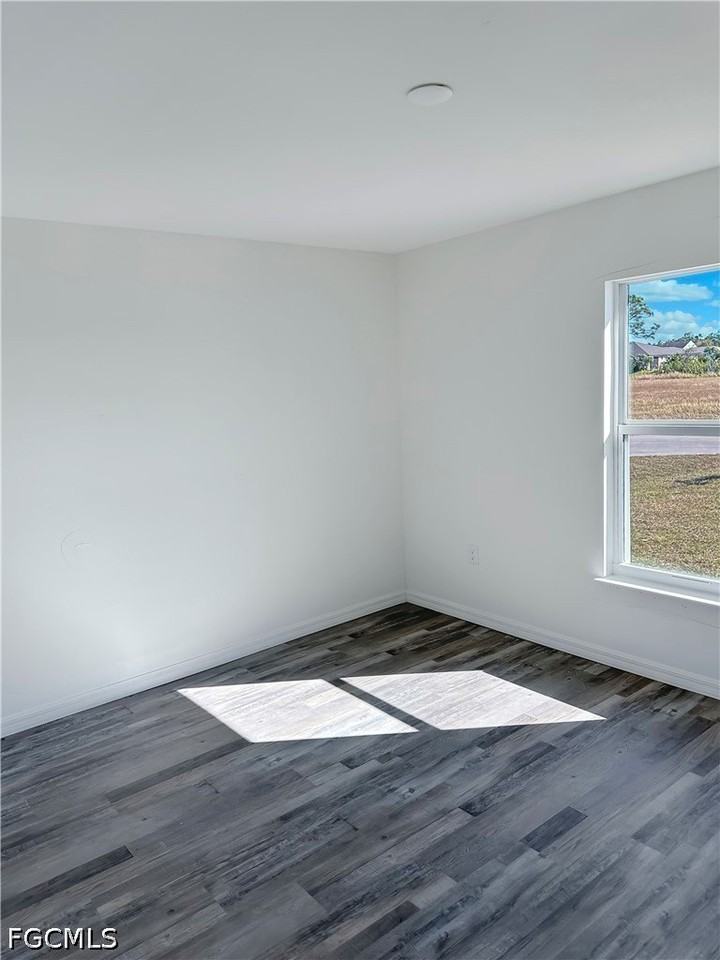 3929 Nw 42nd Ln - Photo 6 of 9