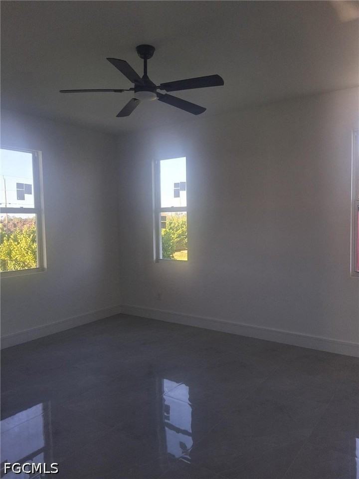 3812 Nw 38th St - Photo 7 of 7