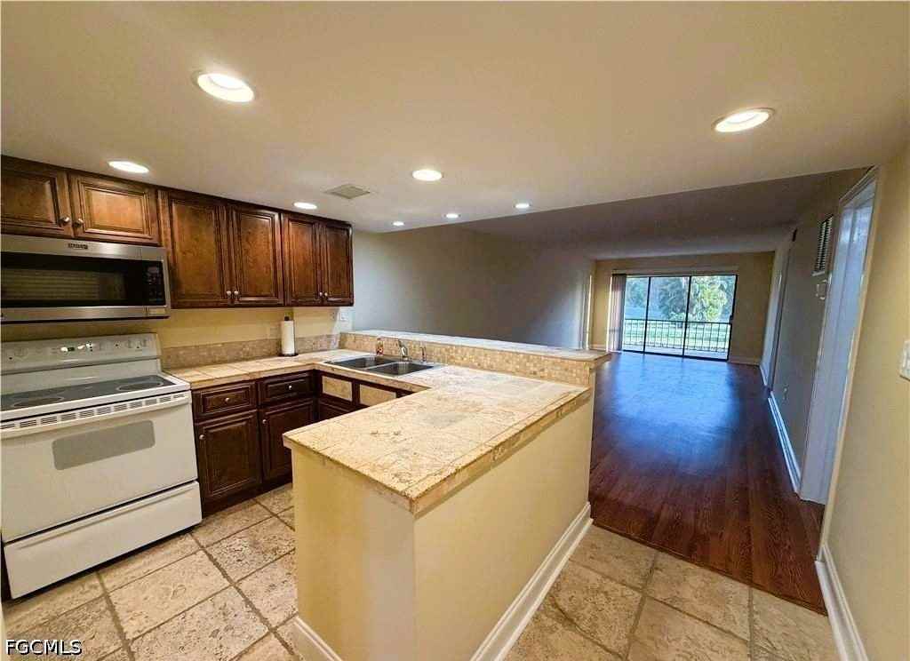 3920 Orange Grove Blvd #3 - Photo 5 of 10