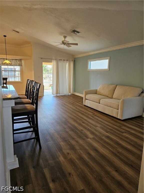 20012 Petrucka Cir N #D - Photo 2 of 15