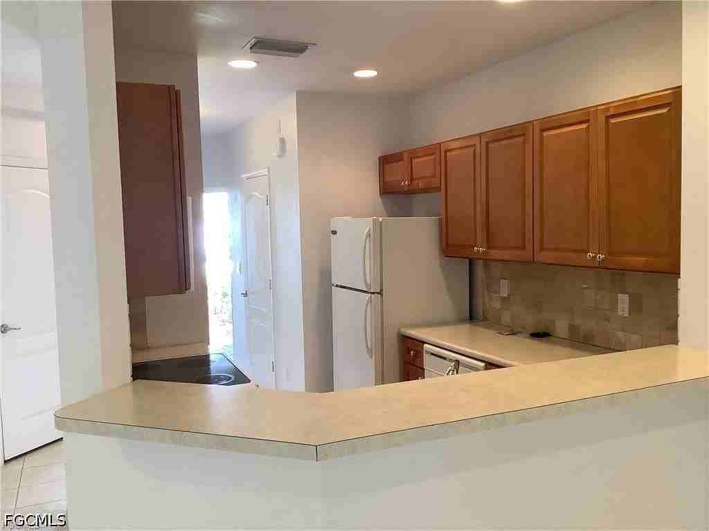 8567 Athena Ct - Photo 2 of 21