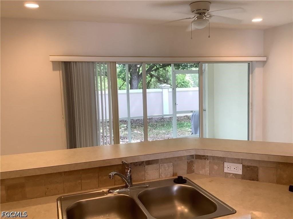 8567 Athena Ct - Photo 4 of 21