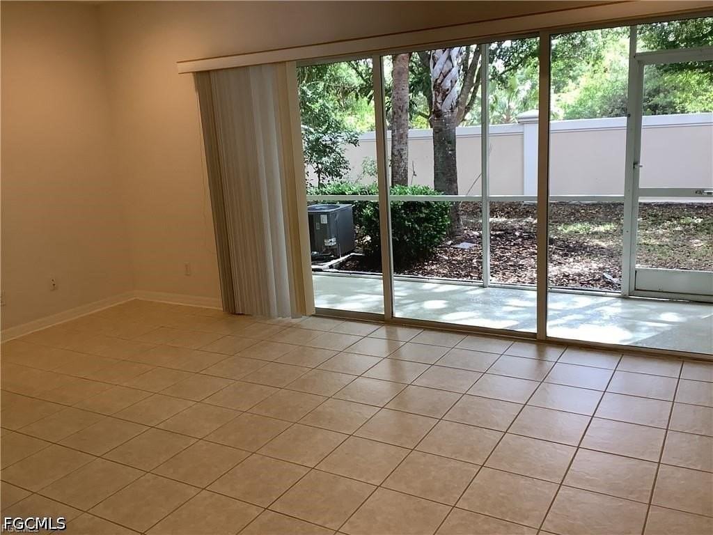 8567 Athena Ct - Photo 5 of 21