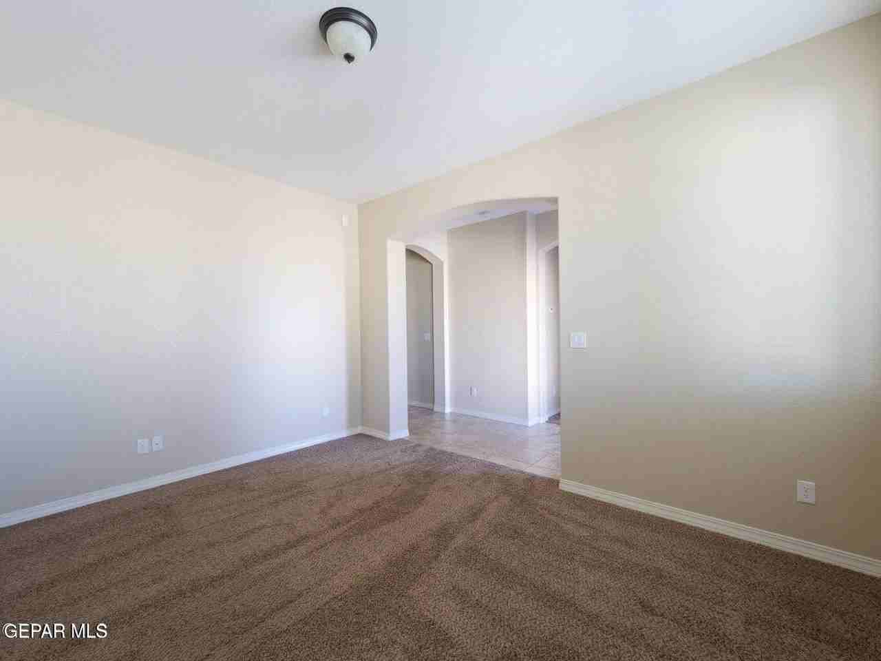 14436 Alyssa Marie Dr - Photo 5 of 23