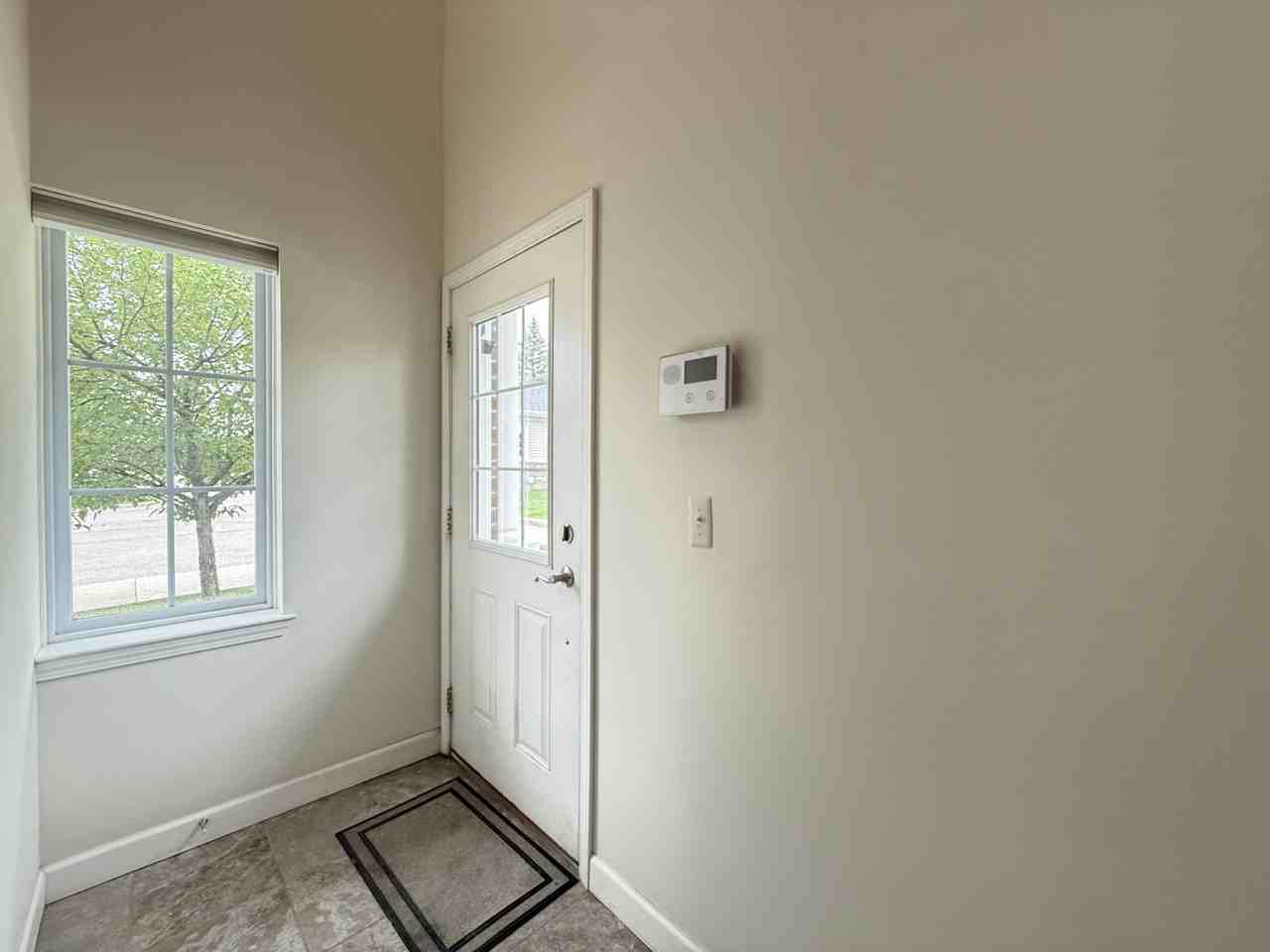 5606 Arbor Chase Dr #1 - Photo 4 of 32