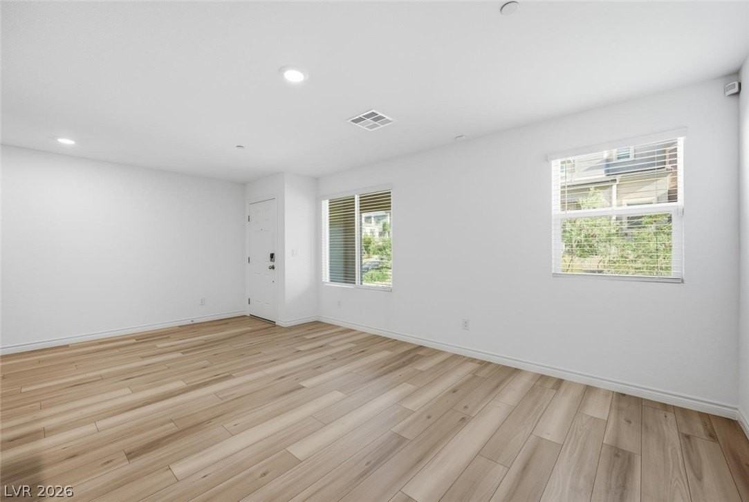 10720 Norfolk View Ct - Photo 7 of 34