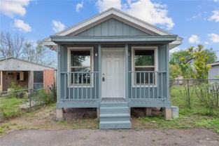 811 Carlson St - Photo 1 of 1