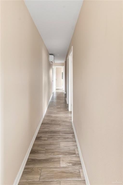811 Carlson St - Photo 5 of 10