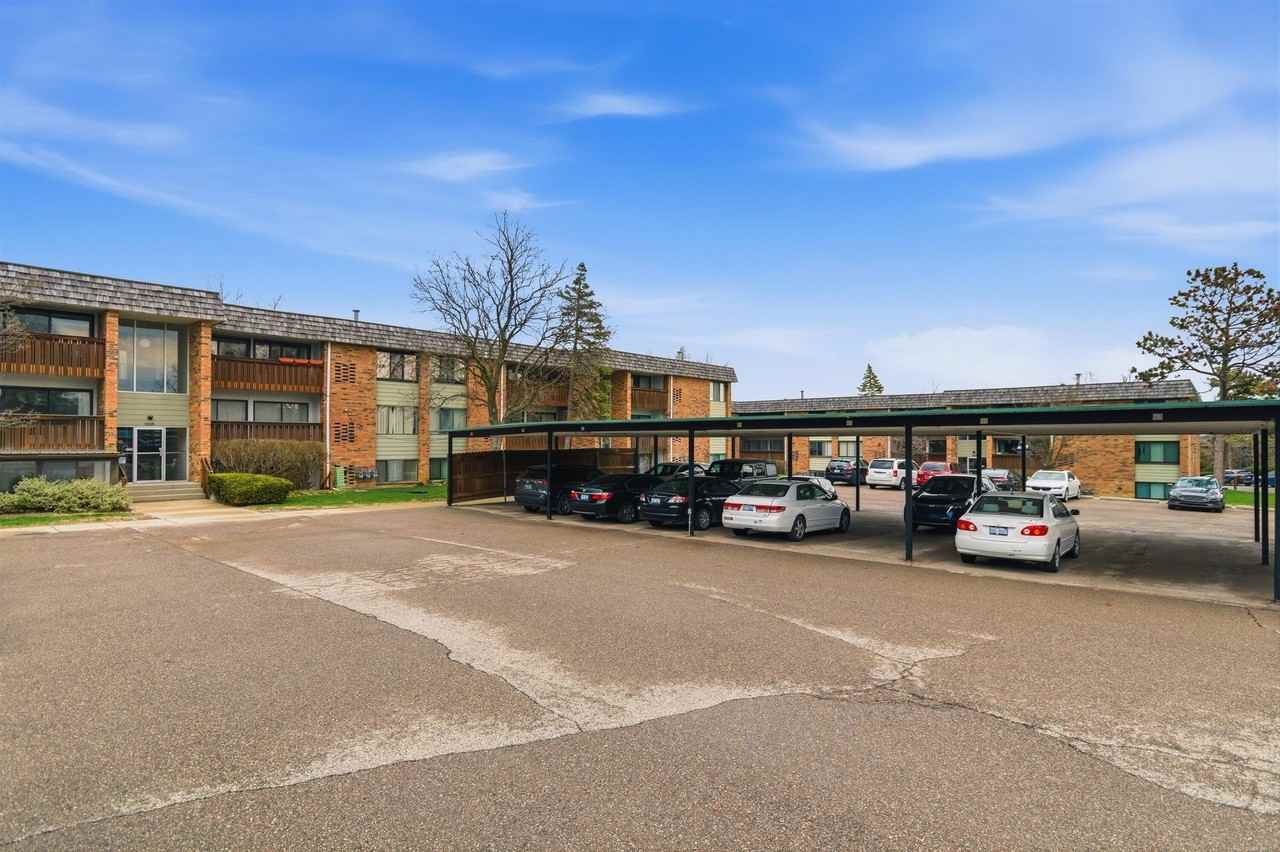 1235 S Maple Rd #201 - Photo 2 of 35