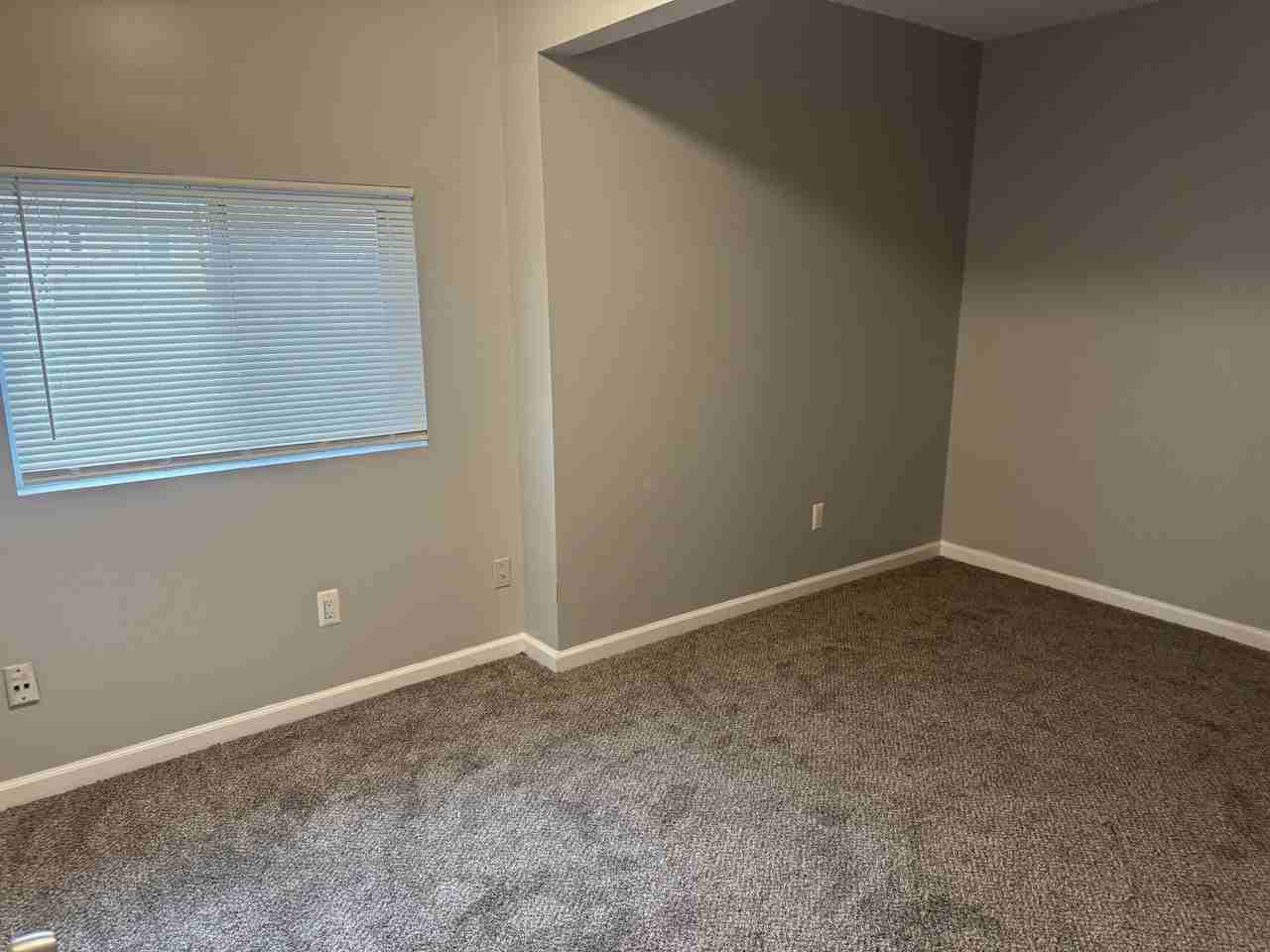 28581 Brentwood St - Photo 7 of 10