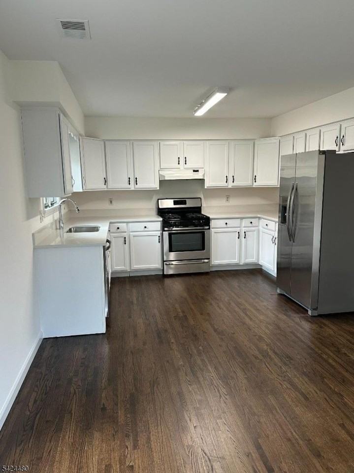 6 Magnolia Ct #6A - Photo 3 of 8