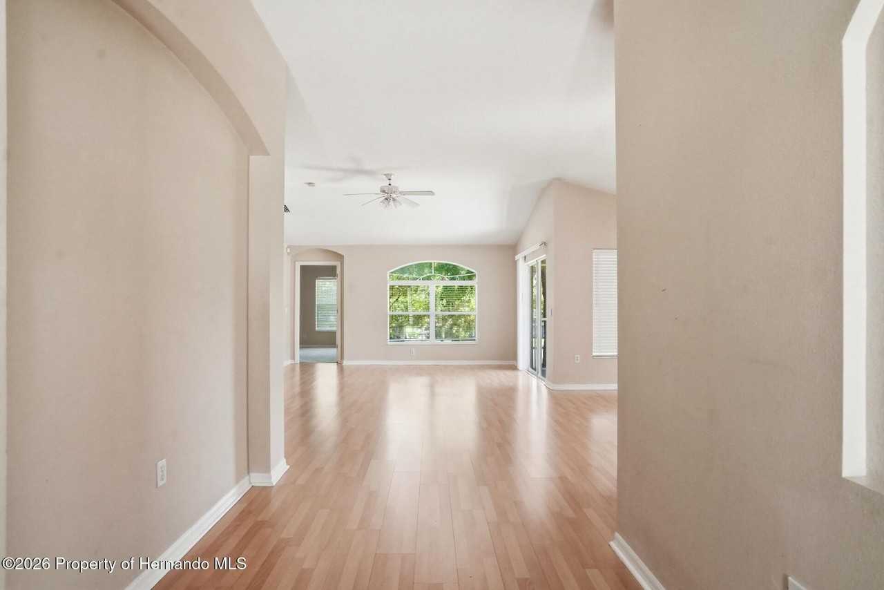 13408 Teaberry Ln - Photo 5 of 50