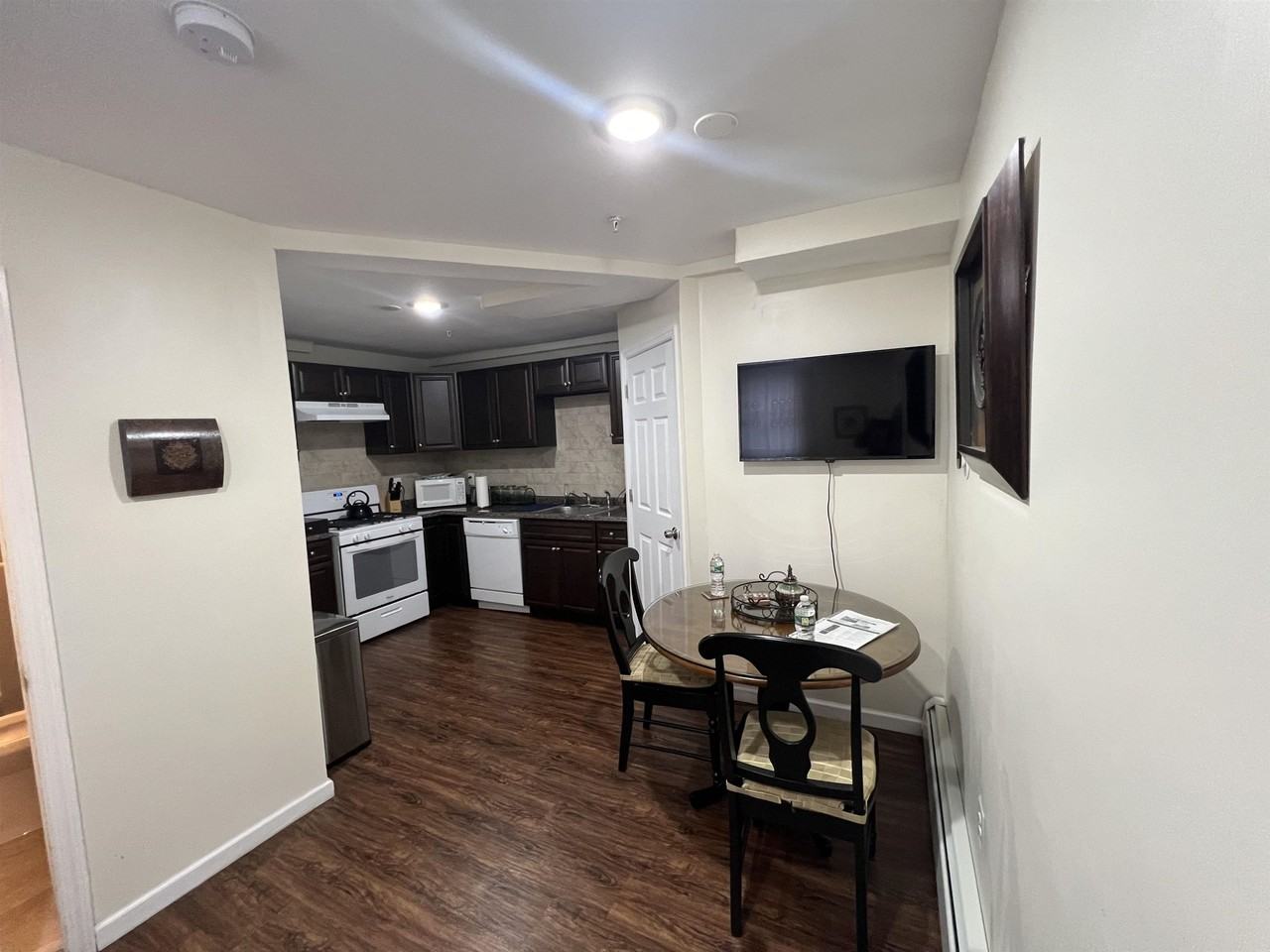 5700 Broadway #GL - Photo 4 of 7