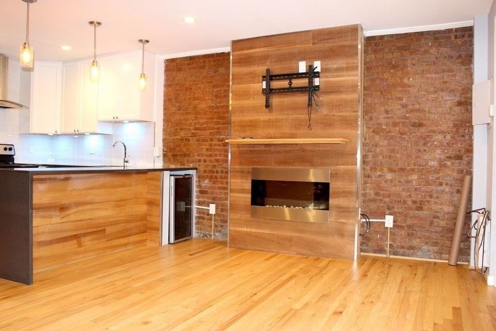 1209 Palisade Ave #1 - Photo 5 of 13