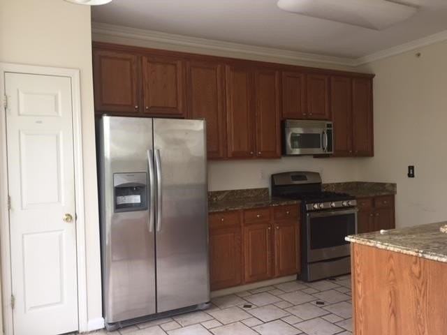 15 Alexander Ct - Photo 3 of 13