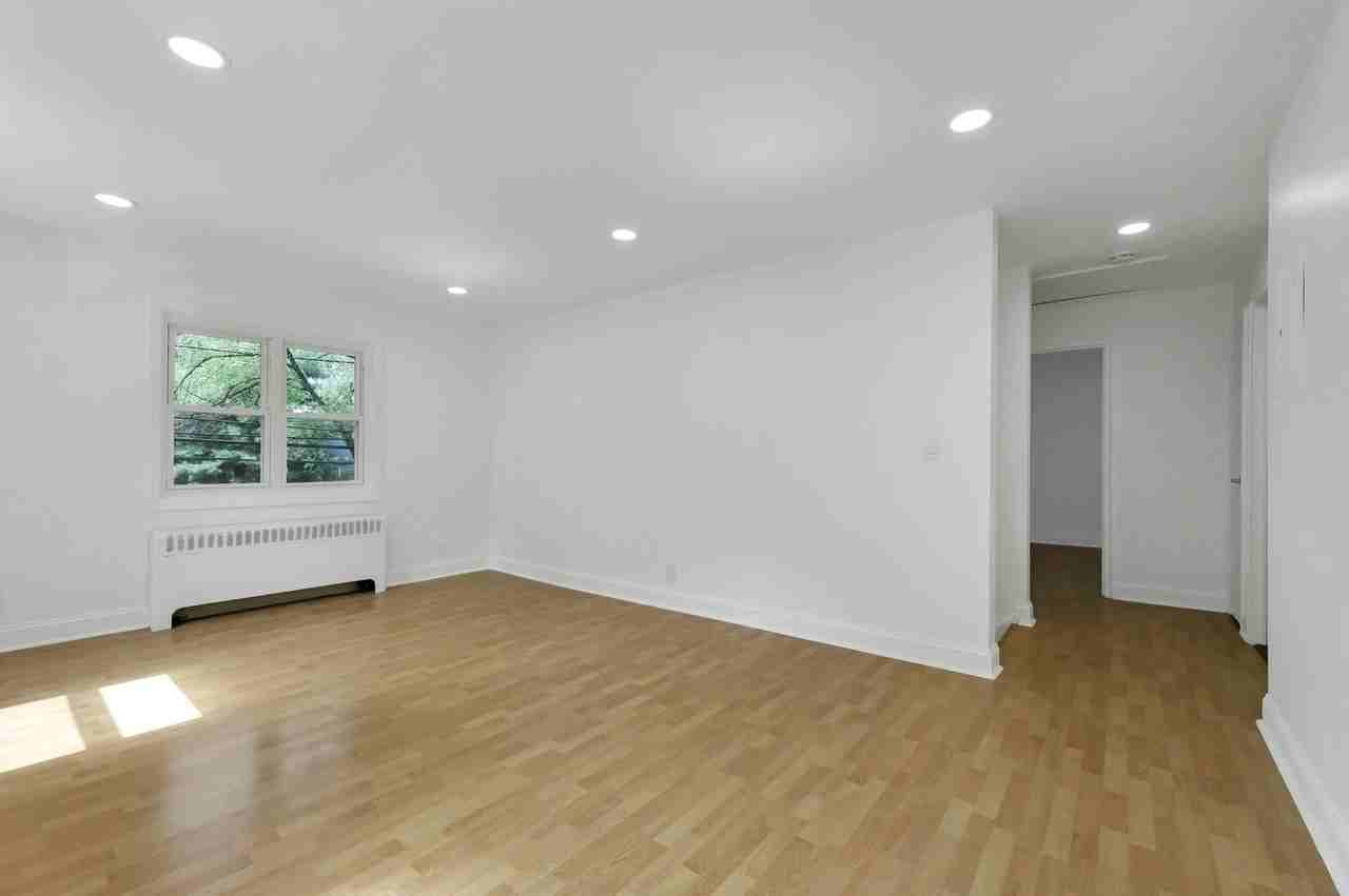 179 Christie Hts #B - Photo 2 of 22