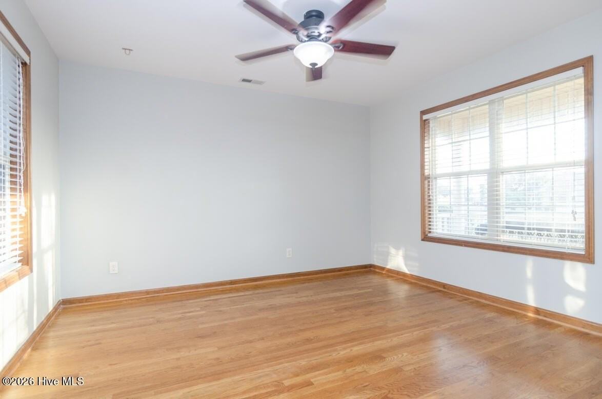 500 Fifth Ave N - Photo 3 of 31