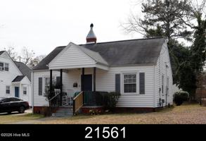 featured image of 1706 E 3rd St