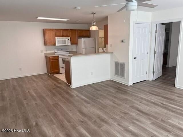 5610 Carolina Beach Rd #2 - Photo 7 of 18