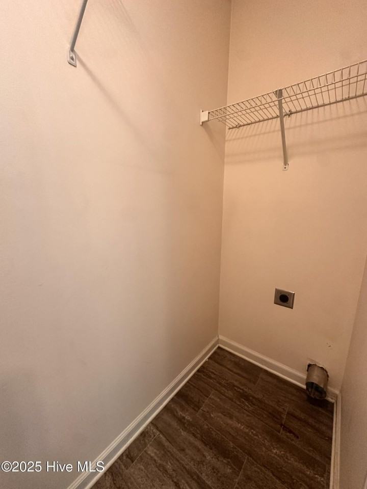 2241 Stornoway Ct - Photo 7 of 25