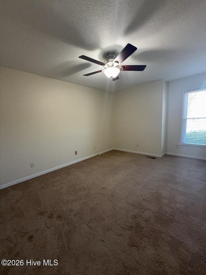 2701 Northwoods Dr - Photo 7 of 14