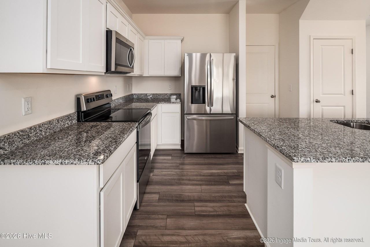 3413 Baybrooke Dr W #A - Photo 2 of 34