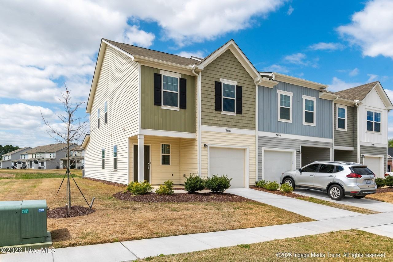 3413 Baybrooke Dr W #A - Photo 5 of 34