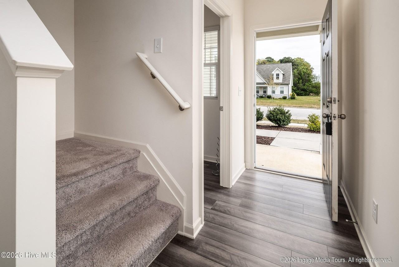 3413 Baybrooke Dr W #A - Photo 6 of 34