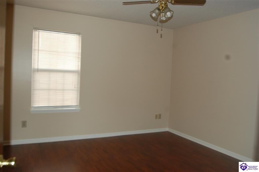 602 Potomac Ct - Photo 7 of 10