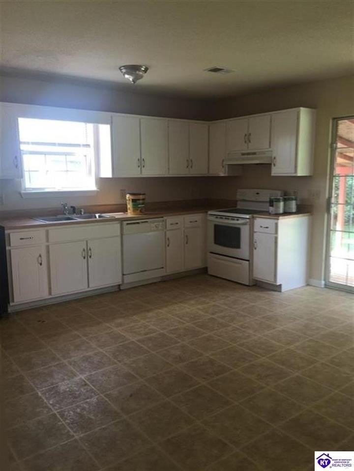 635 Independence Dr - Photo 4 of 13